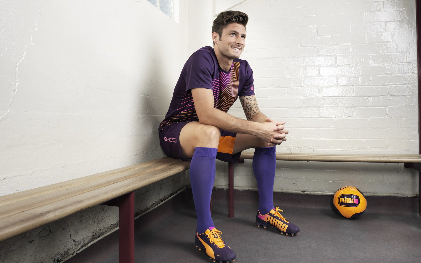 西班牙小组赛最佳球员：中场掌控者登场，西班牙队中场奢华